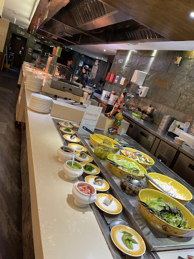 Photo of Wings International Cuisine - 119 Ferensway, Hull HU1 3UW